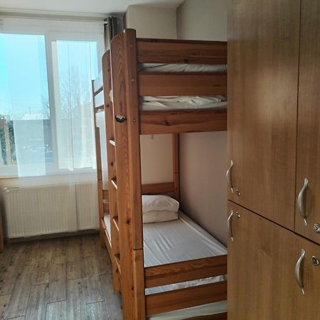 韦切什 费里海吉旅馆旅舍 外观 照片